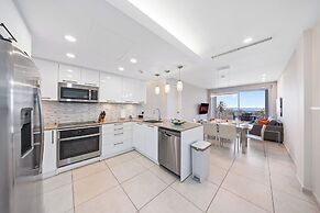 O Condominium Beachfront Residences