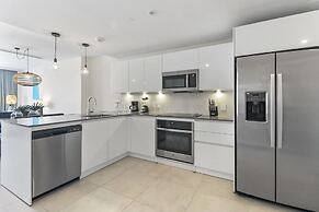 O Condominium Beachfront Residences