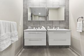 O Condominium Beachfront Residences