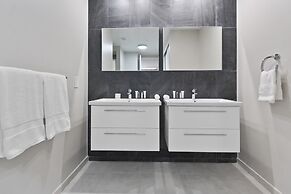 O Condominium Beachfront Residences