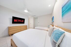 O Condominium Beachfront Residences