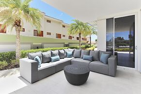 O Condominium Beachfront Residences