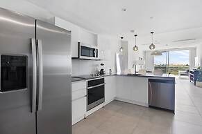 O Condominium Beachfront Residences