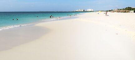 O Condominium Beachfront Residences