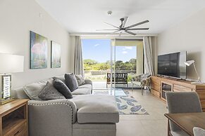 O Condominium Beachfront Residences