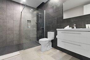 O Condominium Beachfront Residences