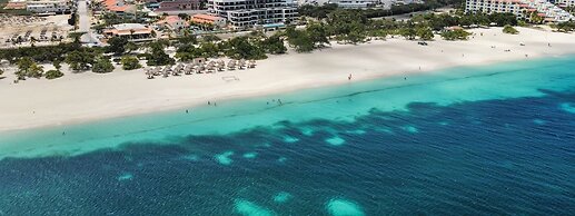 O Condominium Beachfront Residences