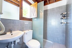 Arte Lindos Suites