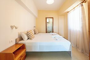 Arte Lindos Suites