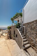 Arte Lindos Suites