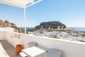 Arte Lindos Suites