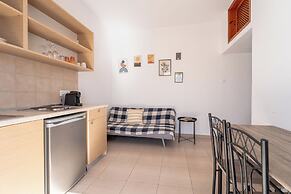 Arte Lindos Suites