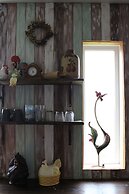 Stóri-Bakki Guesthouse with hot tub