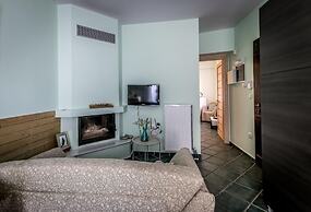 Daphne House In Pelion