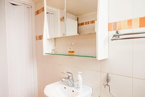 Cute apartment in Neos Kosmos