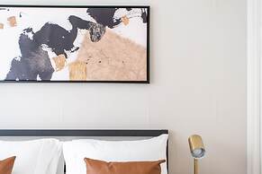 1BR Getaway Apt Modern in Lincoln Square