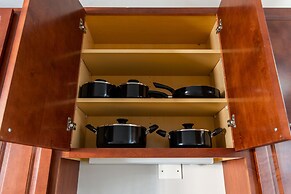 1BR Getaway Apt Modern in Lincoln Square