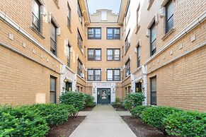 1BR Getaway Apt Modern in Lincoln Square