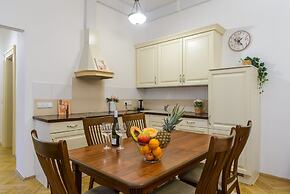 3-bedrooms apartment in center of Prague