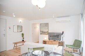 Liiiving - Modern & Glam Apartment M