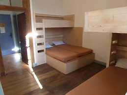 Auberge de Jeunesse HI Cadouin