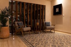 NEW - 2BR Cozy Apartment PARAMAR