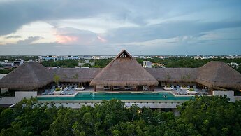 NEW - 2BR Cozy Apartment PARAMAR