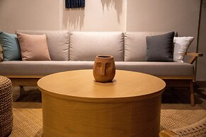 NEW - 2BR Cozy Apartment PARAMAR