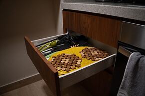 NEW - 2BR Cozy Apartment PARAMAR