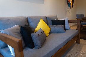 NEW - 2BR Cozy Apartment PARAMAR