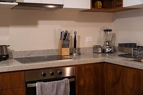 NEW - 2BR Cozy Apartment PARAMAR