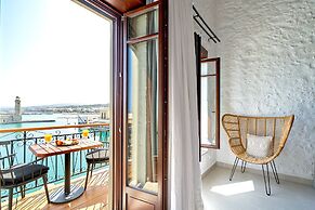 VISTA DEL PORTO LUXURY SUITES