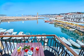 VISTA DEL PORTO LUXURY SUITES