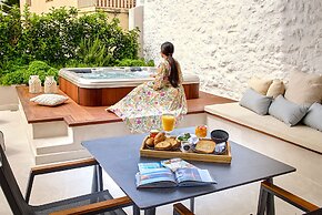 VISTA DEL PORTO LUXURY SUITES