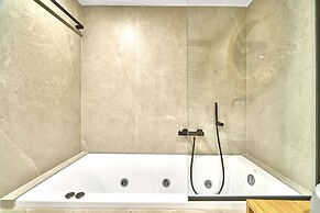 VISTA DEL PORTO LUXURY SUITES