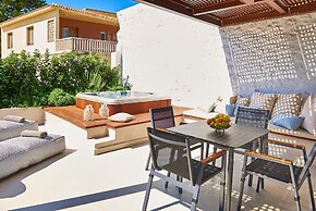 VISTA DEL PORTO LUXURY SUITES