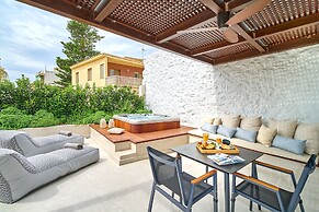 VISTA DEL PORTO LUXURY SUITES