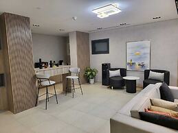 Mirdif Hills Apartaments