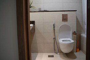 Mirdif Hills Apartaments