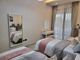 Mirdif Hills Apartaments