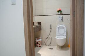 Mirdif Hills Apartaments