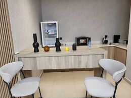 Mirdif Hills Apartaments