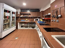 Auberge de Jeunesse HI Nice - Les Camélias