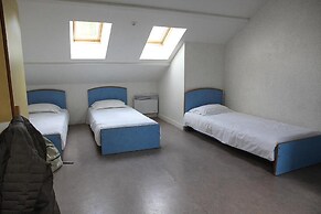 Auberge de Jeunesse HI Genets