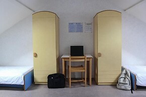 Auberge de Jeunesse HI Genets