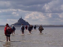 Auberge de Jeunesse HI Genets