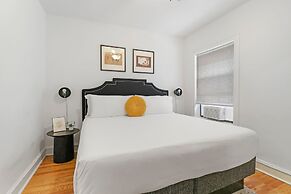 Cozy Modern 1BR Apt in Boystown