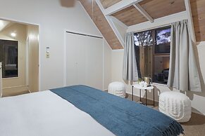 Tranquil Sunset Retreat - Spa - Netflix