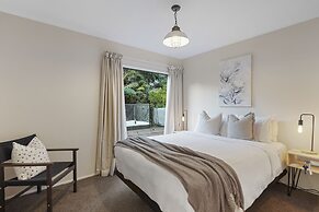 Tranquil Sunset Retreat - Spa - Netflix