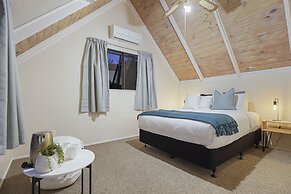 Tranquil Sunset Retreat - Spa - Netflix